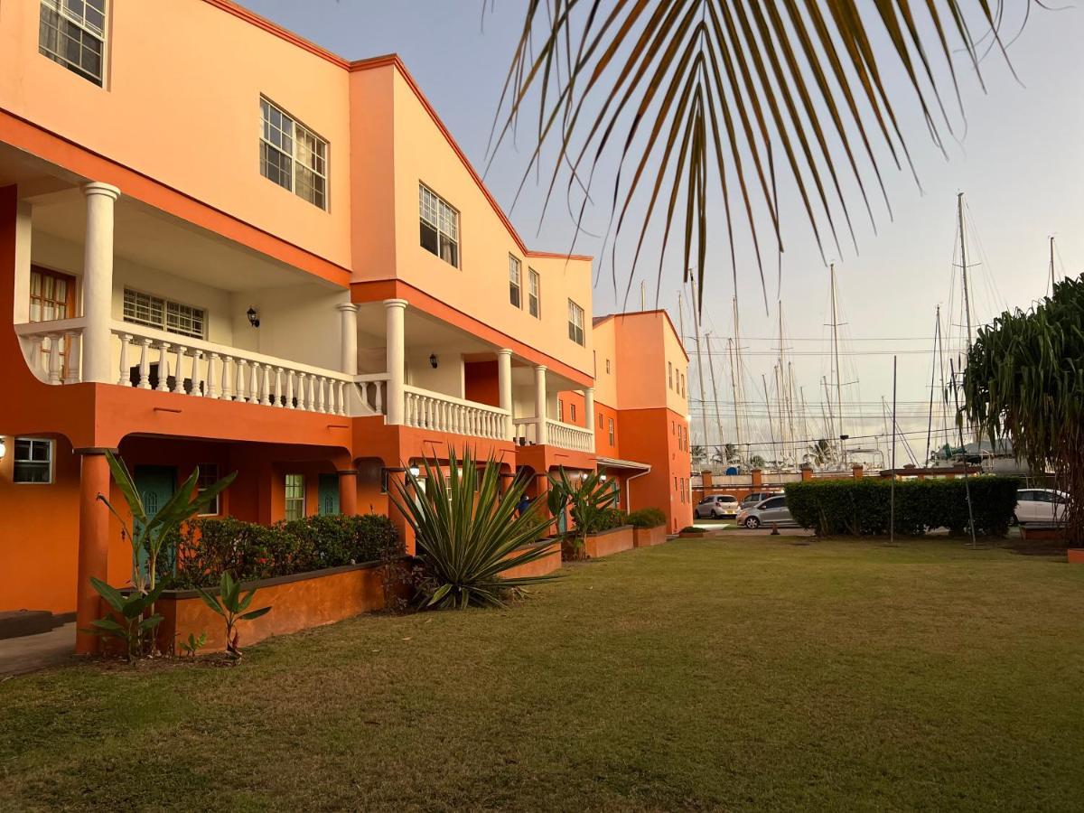 Cool Premier Apts. - Airport/Sgu Blow Hole Esterno foto